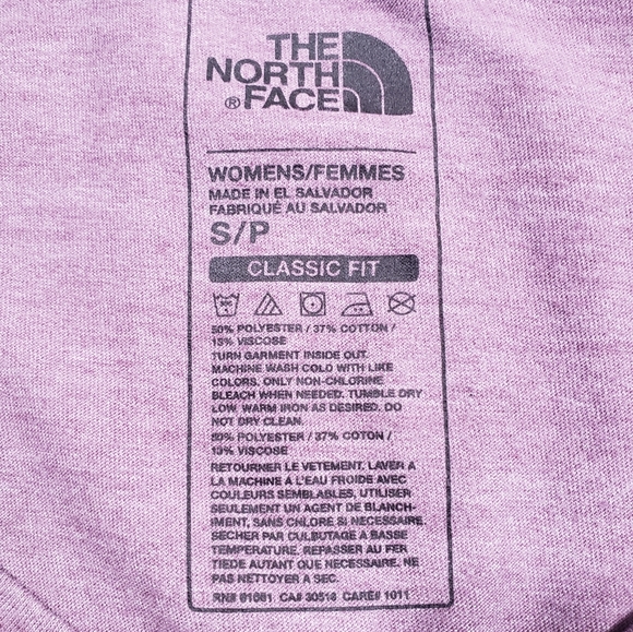 The North Face Gold Logo Scoop Neck Short Sleeve T-Shirt Size Small - Picture 5 of 9